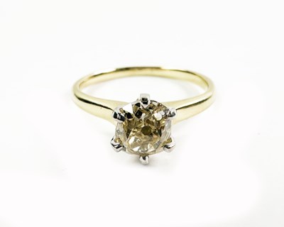 Lot 155 - Solitaire Diamond Ring.