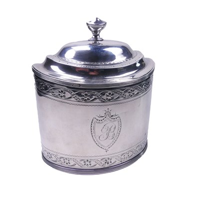 Lot 469 - Silver Tea Caddy.