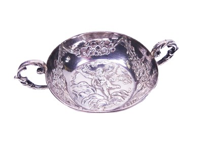 Lot 384 - Teaspoon Rest.