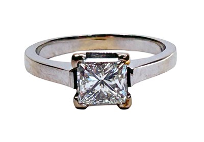 Lot 90 - Princess Cut Diamond Ring.