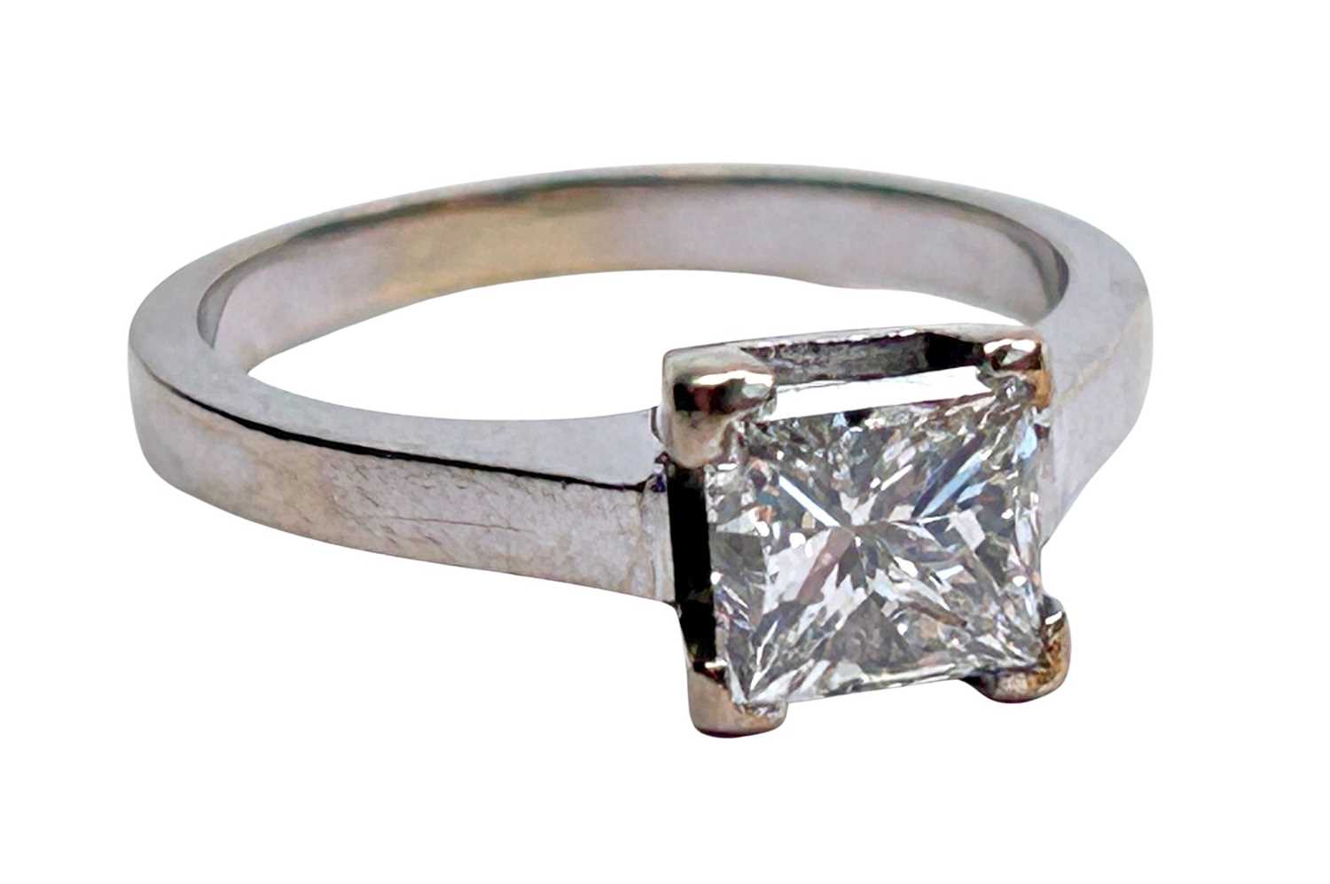 Lot 90 - Princess Cut Diamond Ring.