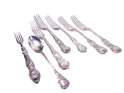 Lot 440 - A Collection of Table Wear.