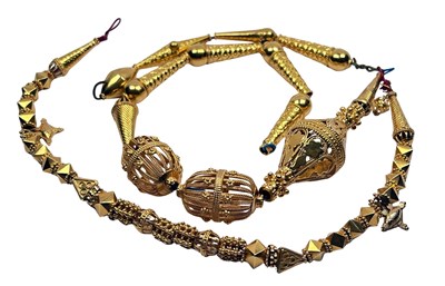 Lot 60 - Gold Necklet.