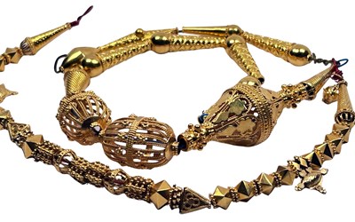 Lot 60 - Gold Necklet.