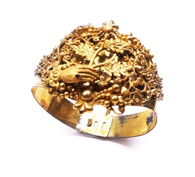 Lot 42 - Pinchbeck Bangle.