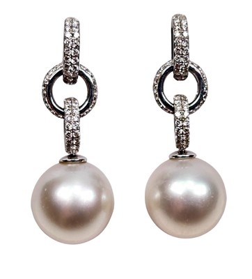 Lot 181 - Pearl and Diamond Earring Drops.