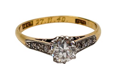 Lot 149 - Diamond Ring.