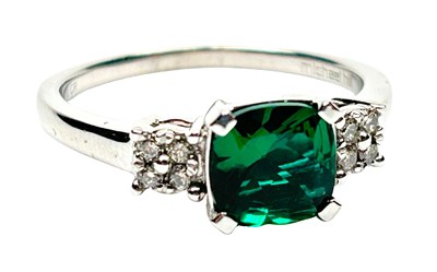 Lot 2 - Emerald Diamond Ring.