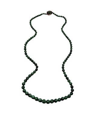 Lot 14 - Jade Bead Strand.