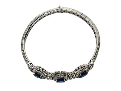 Lot 30 - Sapphire and Diamond Bracelet.