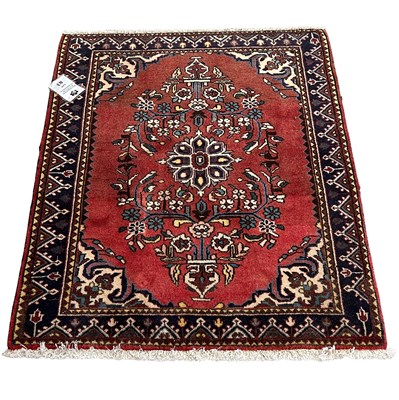 Lot 136 - Small Persian Sarough Rug.