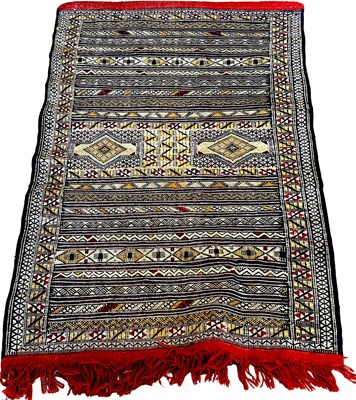 Lot 134 - Morrocan Style Rug.