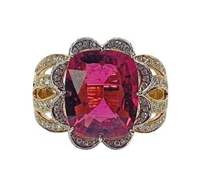 Lot 72 - Rubelite Ring.