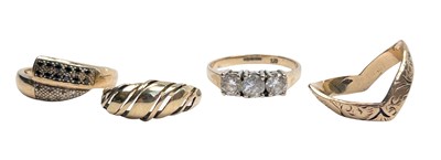 Lot 91 - Four Gold Rings.