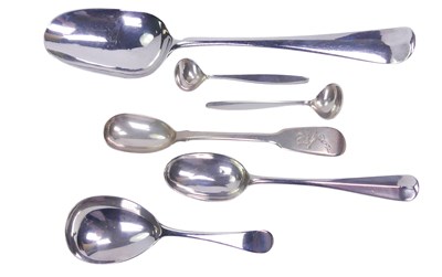 Lot 304 - Six Silver Items.