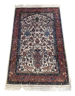 Lot 135 - Handmade Wool Rug from Pakistan.