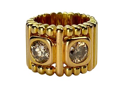 Lot 300 - A Dramatic Diamond Set Ring.