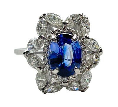 Lot 314 - Sensational Sapphire Ring.