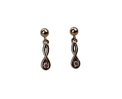 Lot 284 - Drop Earrings.