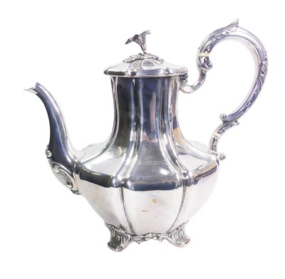 Lot 376 - A William IV Sterling Silver Teapot.