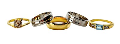 Lot 239 - Five 18ct Gold Rings.