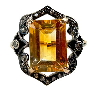 Lot 281 - Victorian Styled Citrine Ring.