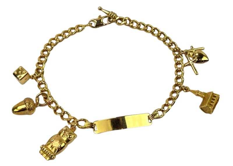 Lot 263 - Charm Bracelet.