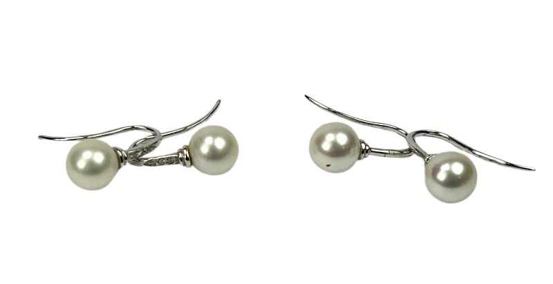 Lot 190 - Freshwater Pearl Drops.