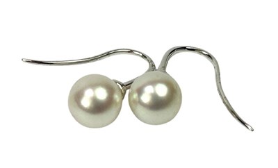 Lot 190 - Freshwater Pearl Drops.