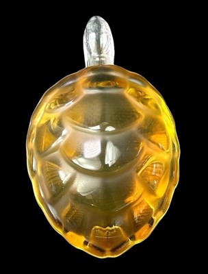 Lot 163 - Lalique Caroline Turtle Sculpture.