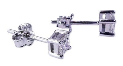 Lot 286 - Princess Cut Diamond Studs.