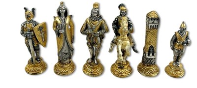 Lot 182 - A Giuseppe Vasari Chess Set.