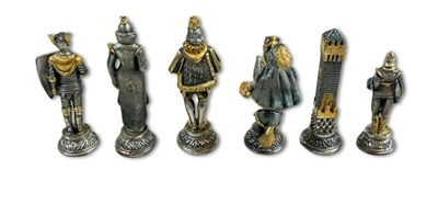 Lot 182 - A Giuseppe Vasari Chess Set.