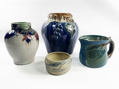 Lot 145 - 4x Pottery.
