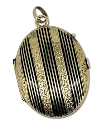 Lot 341 - Small Locket.