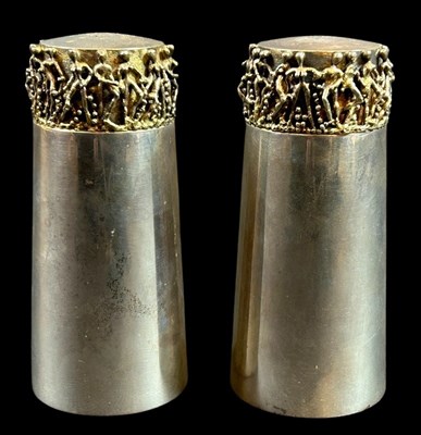 Lot 5 - Stuart Devlin Silver Salt & Pepper Shakers.