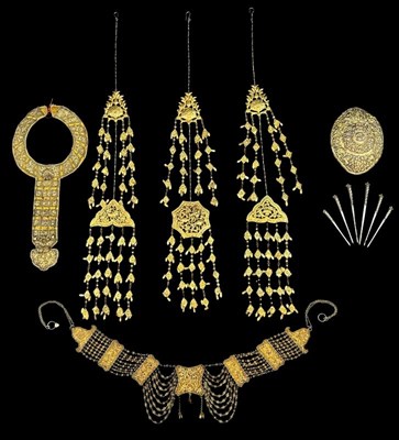 Lot 229 - Collection of Chinese Straits Silver Jewellery.