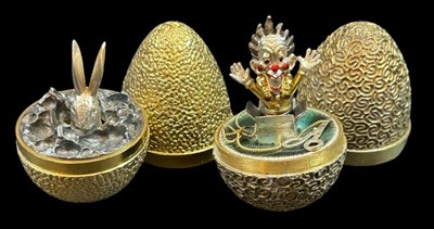 Lot 51 - Stuart Devlin Sterling Silver Surprise Eggs.