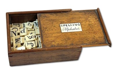 Lot 127 - Victorian Spelling Alphabet Set