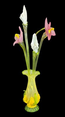 Lot 83 - Colin Heaney Studio Glass Vase.