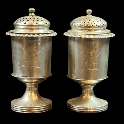 Lot 32 - Silver Salt & Kyan Pepper Shakers.