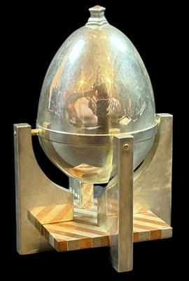 Lot 54 - Small Minimalist Egg by Ian Ferguson, Esteemed West Australian Silversmith.