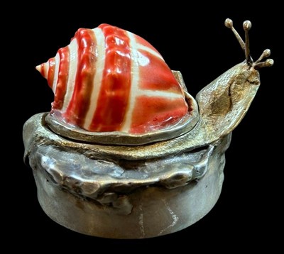 Lot 40 - Silver Trinket Box.