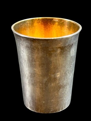 Lot 43 - Fine Silver Hunting\ Field Beaker by Hendrick Forster.