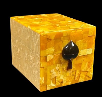 Lot 197 - Amber Playing Card Box.