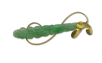 Lot 301 - Jade Brooch.