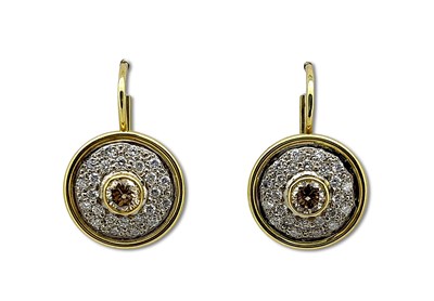 Lot 450 - Drop Style Earrings in 18ct Yellow Gold.