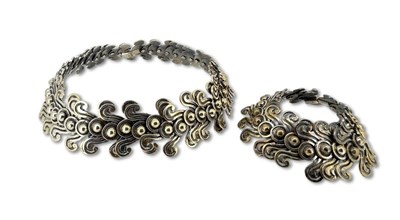 Lot 437 - Ornate Silver Necklet and Bracelet.
