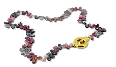 Lot 302 - Spinel Necklet.