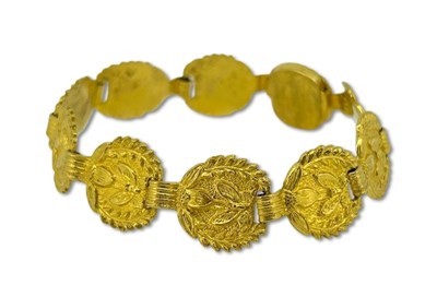 Lot 417 - Decorative Floral Bracelet.
